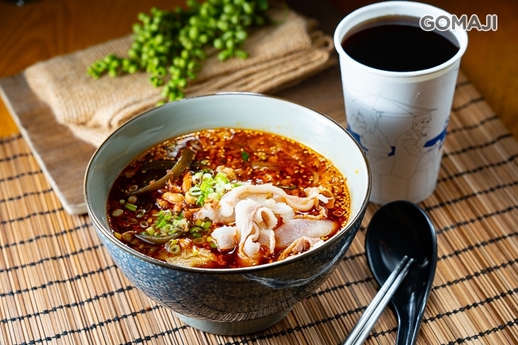 店小二麻食