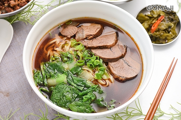 燕子麵食館