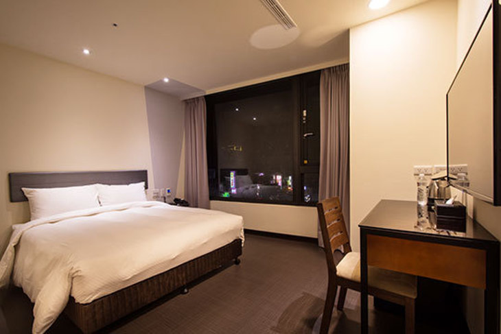 Hotel j日月光國際飯店(桃園館)