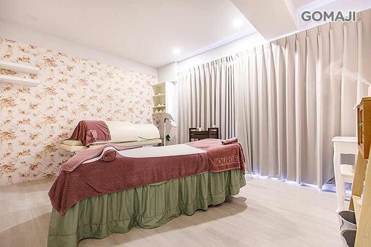 佐登妮絲國際美容連鎖(淡水店)