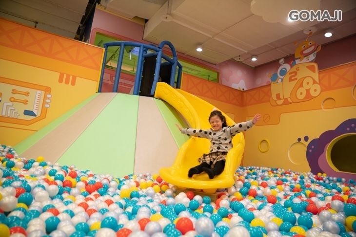 yukids Island 遊戲愛樂園(Kuroro星際樂園SKM Park店)