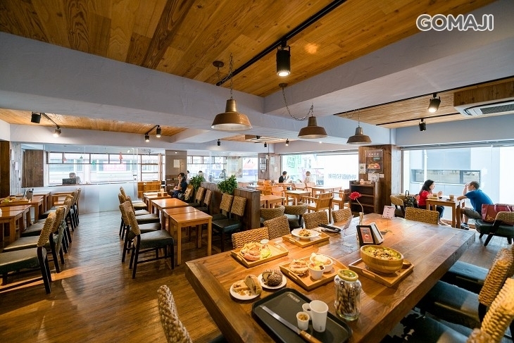 Cafe' De Menippe 媚力泊咖啡