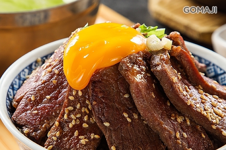 開丼 燒肉 vs 丼飯