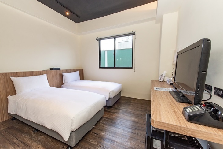 台東-旅人驛站鐵花文創二館