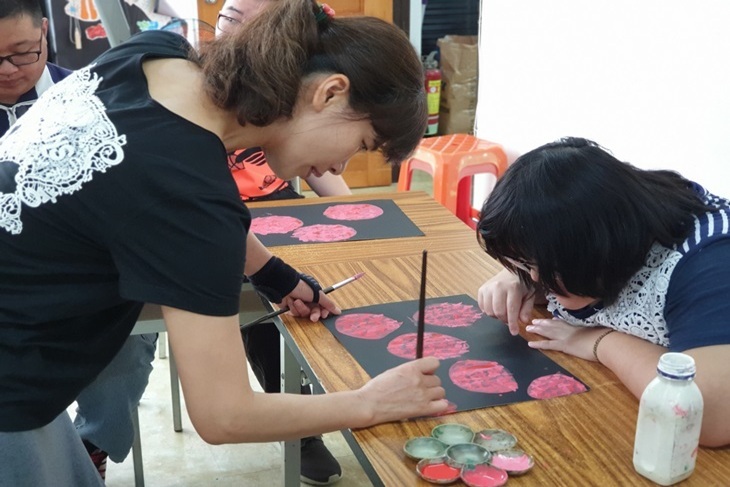 一起夢想-蝸牛寶的LINE貼圖