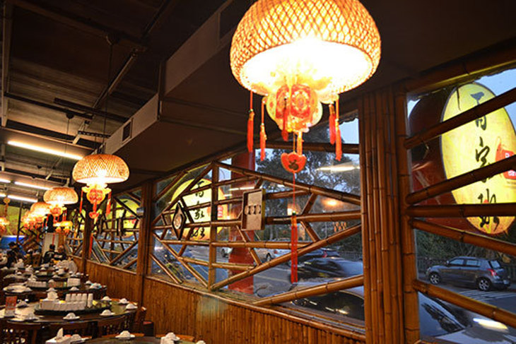 百家班活蝦餐廳