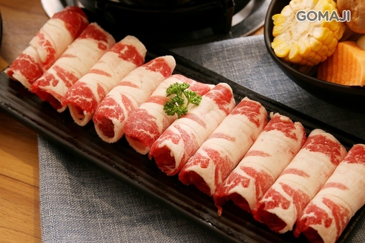 鼎燒石頭火鍋(烏日店)