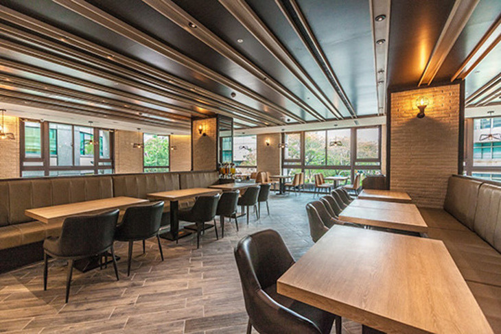 F HOTEL 愛河館