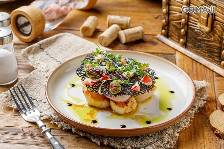 Greedy Bistronomy cafe