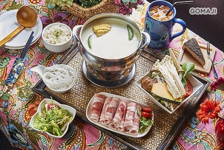 More World異國河畔餐廳