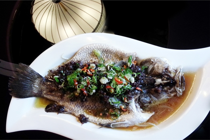 蒸鮮腸粉港式飲茶