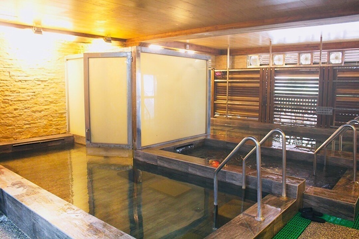 烏來-東風溫泉會館