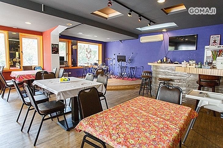 Taste of Siam Restaurant & Bar