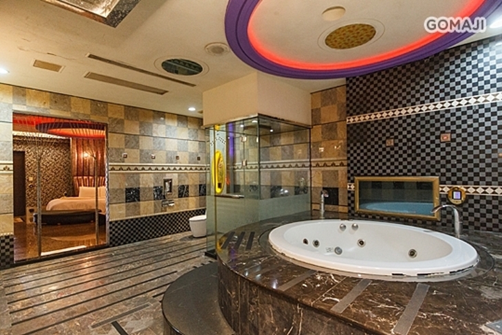 桃園-7星國際汽車旅館