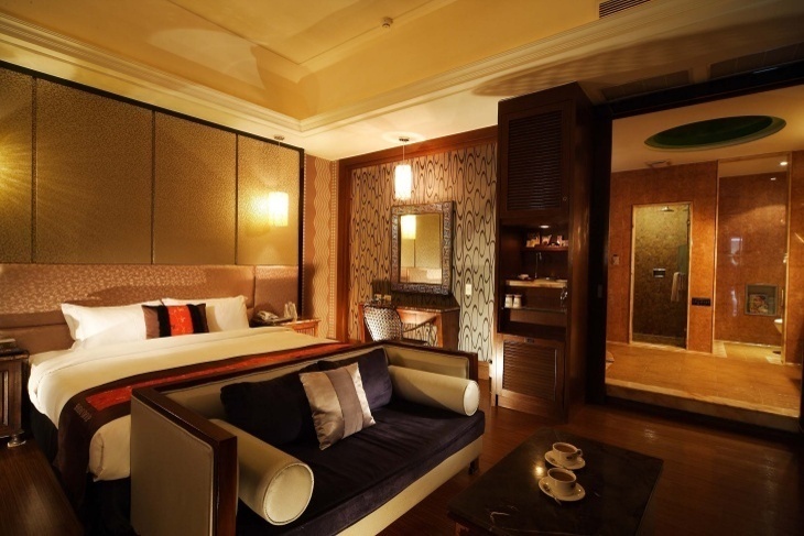 高雄-四季精品汽車旅館