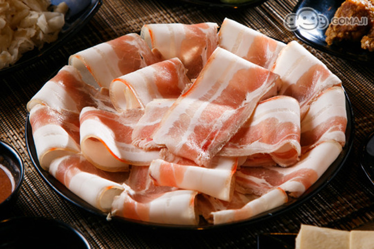 連進酸菜白肉鍋