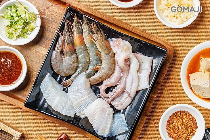 御品川麻辣串串鍋