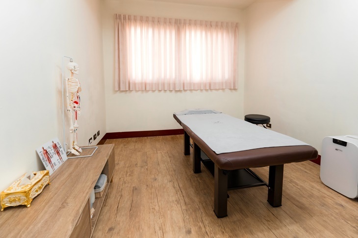 魔后運動按摩工作室