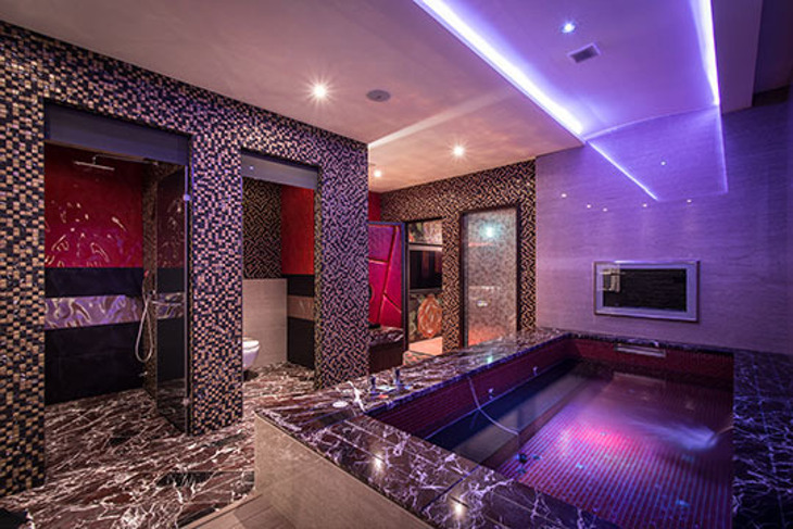 台中-紫禁城Motel主題會館