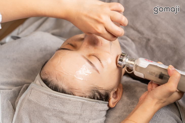 昀㛊高端美學中心