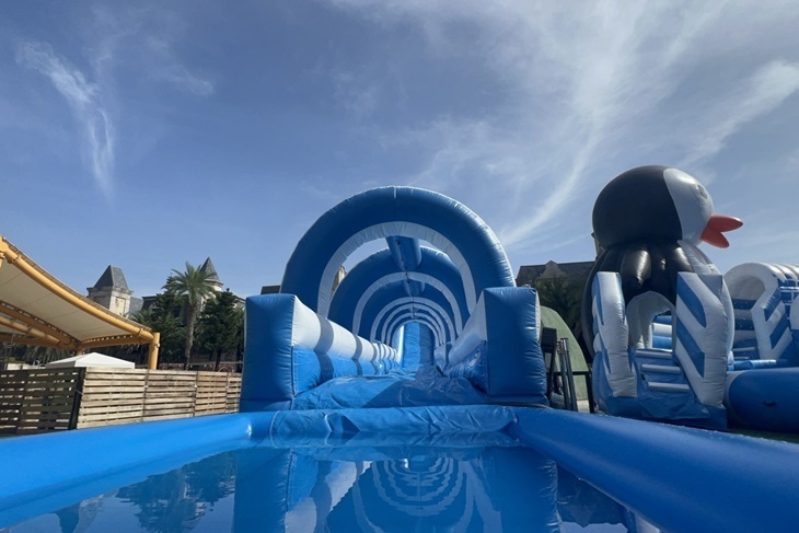 極地氣墊水樂園-義大世界購物廣場