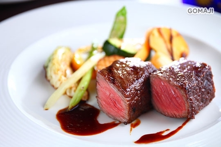台中金典酒店 –Laura's Steak House牛排館
