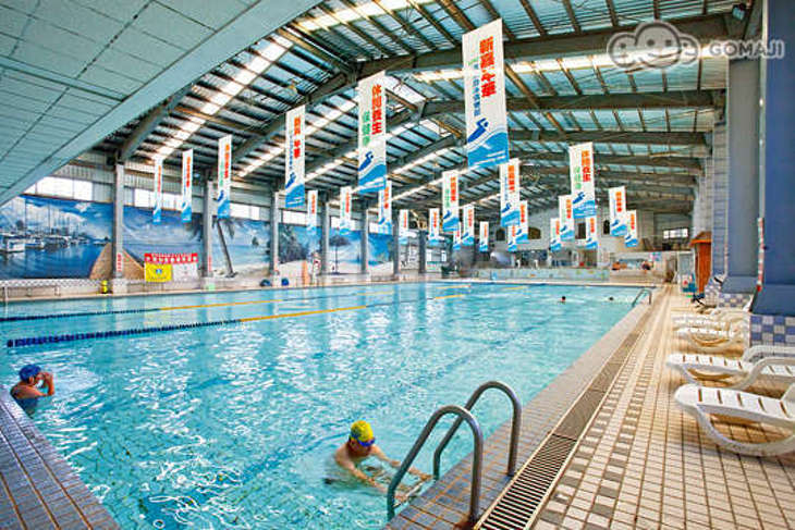 新嘉年華溫水游泳SPA俱樂部