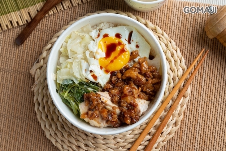 77好吃雞肉飯專賣店