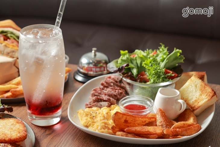 芳芳商店 FUNFUNSUNDAY Café 早午餐(礁溪店)