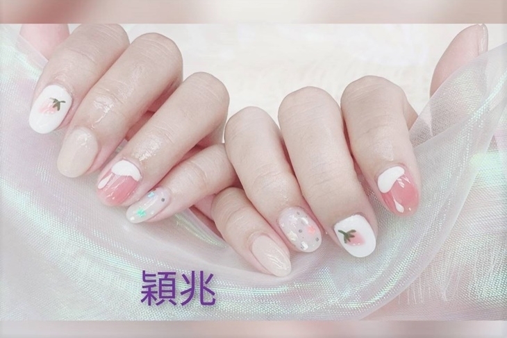 穎兆越式洗髮/美甲美睫/專業掏耳朵/美容/足體精油按摩放鬆spa