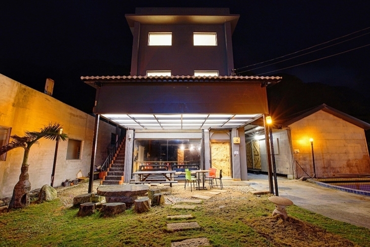 綠島玲華園度假民宿