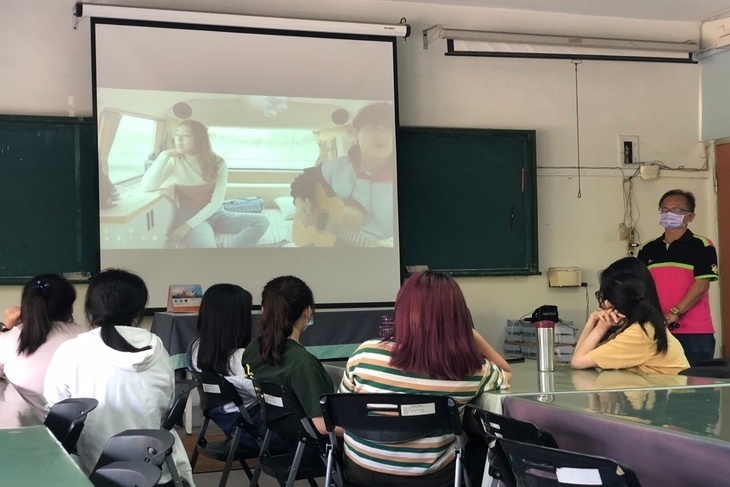 支持台南偏鄉生命教育課程