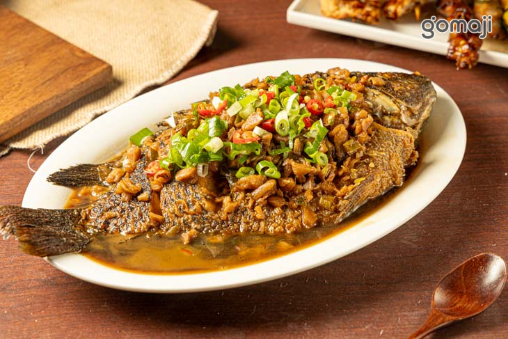 魚樂城烤魚串燒