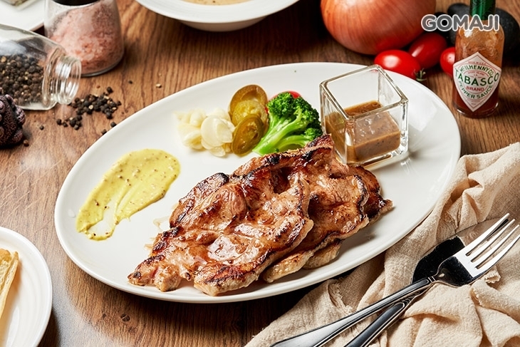 摩亞超越原味炭烤牛排