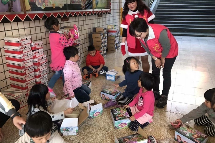 募集彰化偏鄉弱勢學童聖誕愛心鞋