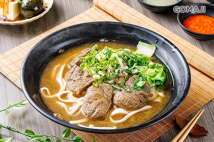 牛鄉牛肉麵