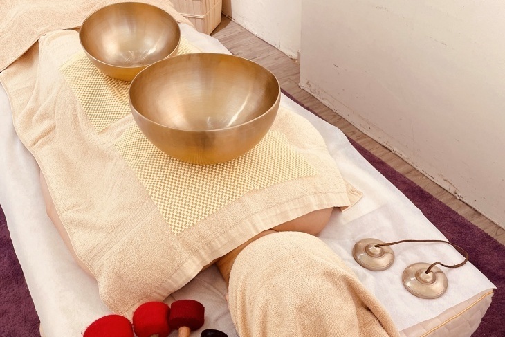 Queenie Spa &Zoe Nail