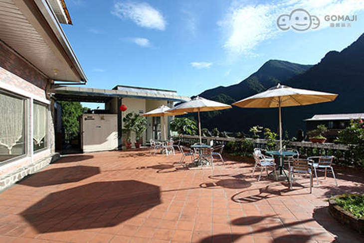 烏來-白水世界溫泉