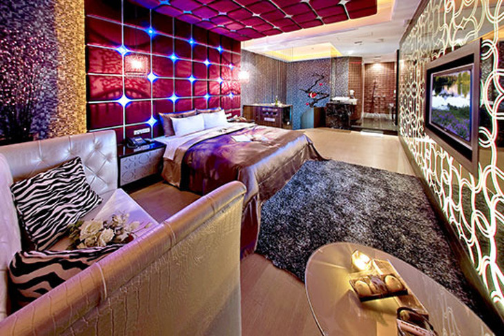 台中七期-沙夏精品汽車旅館