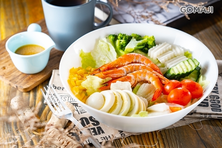 皇家沙拉輕食館