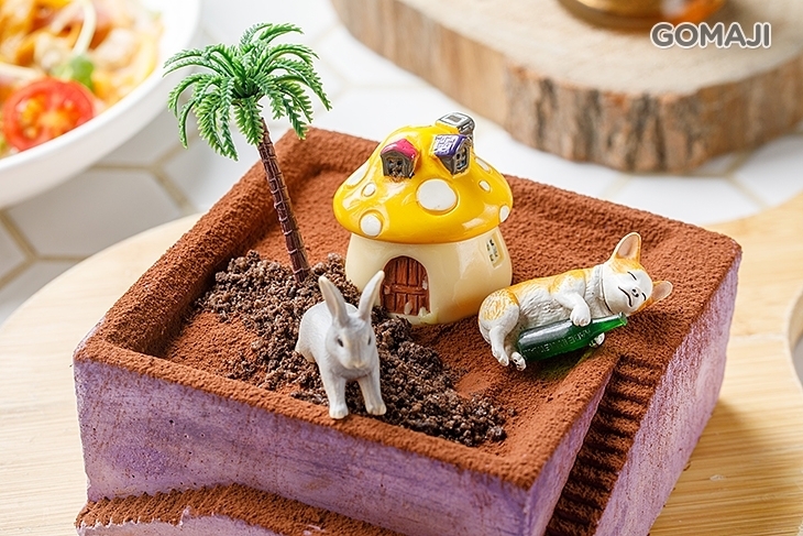 Hërs biströ 她/的 餐酒