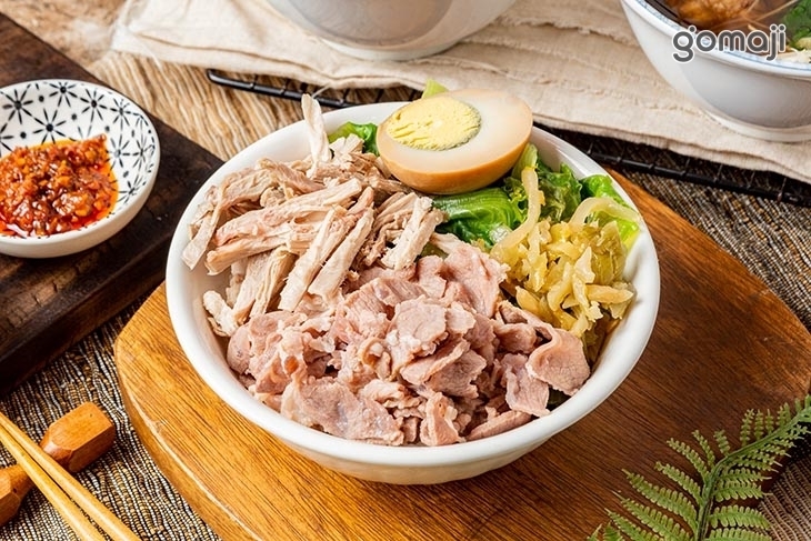 羊角 火雞肉飯
