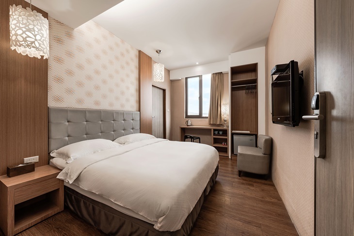 河堤時尚旅店(恆春館)