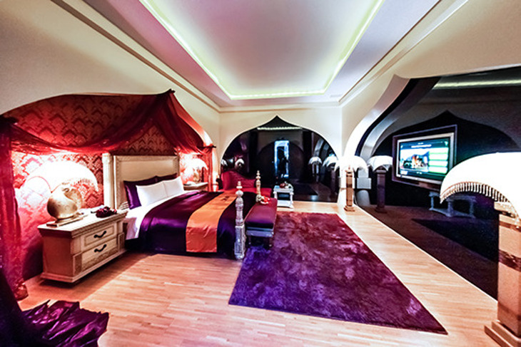 台中-夏都精品汽車旅館