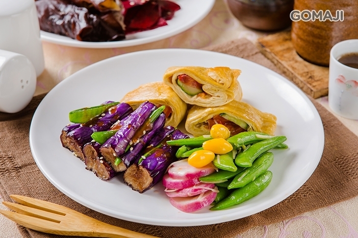 食在滿願素食Buffet吃到飽