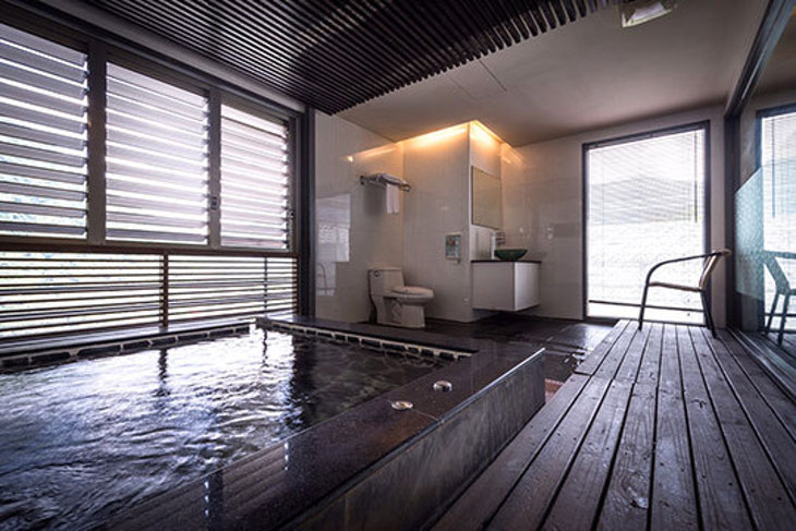 烏來-淞呂溫泉會館 (原三好米松濤館)