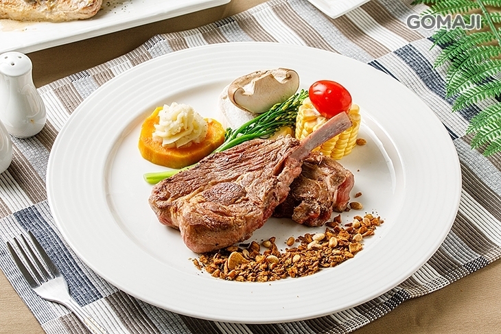 摘星樓 星月360度旋轉景觀餐廳