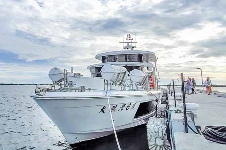 大鵬灣觀光遊艇