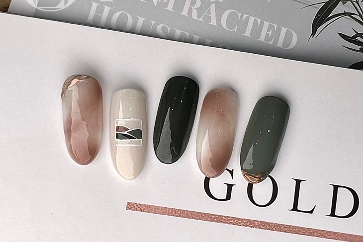 Gleaming nail 茗茗藝術製甲