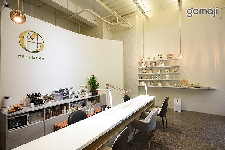 Gleaming nail 茗茗藝術製甲